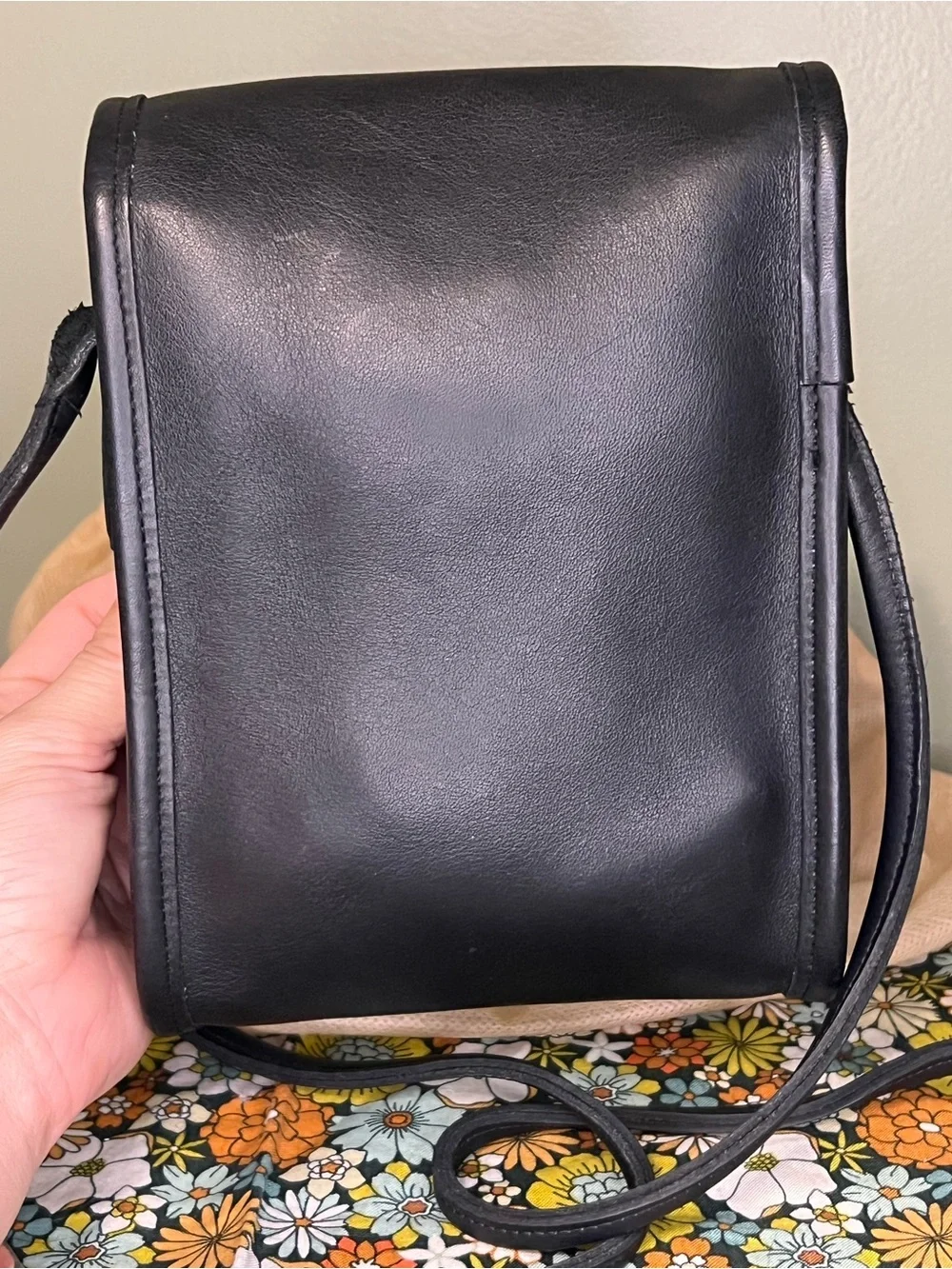 Vintage Coach Scooter - Black